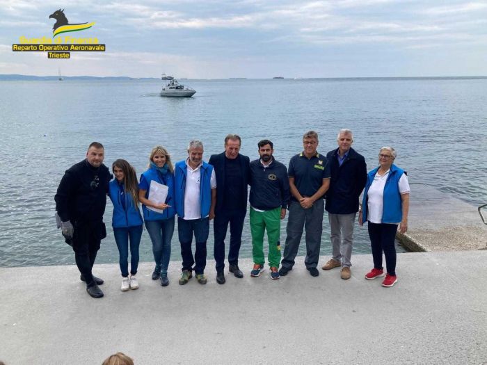 Studenti della Foschiatti a bordo dell’unità navale Guardacoste “G.222 Sottotenente Benvenuti”: emozione!
