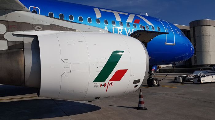 Il primo volo del collegamento #Trieste - Milano è decollato stamattina dal piazzale di Trieste Airport
