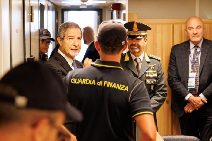 Forum del Mare a Trieste, Ministro Musumeci: "Proporrò modifica art.119 Costituzione per sua tutela e valorizzazione"