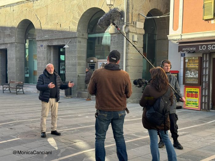 Sorpresissima questa mattina in Cavana! Autorevole presenza di Toni Capuozzo! 