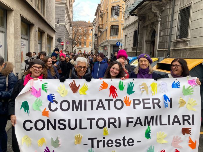 Comitato in piazza a Trieste, 'anti aborto fuori dai consultori'