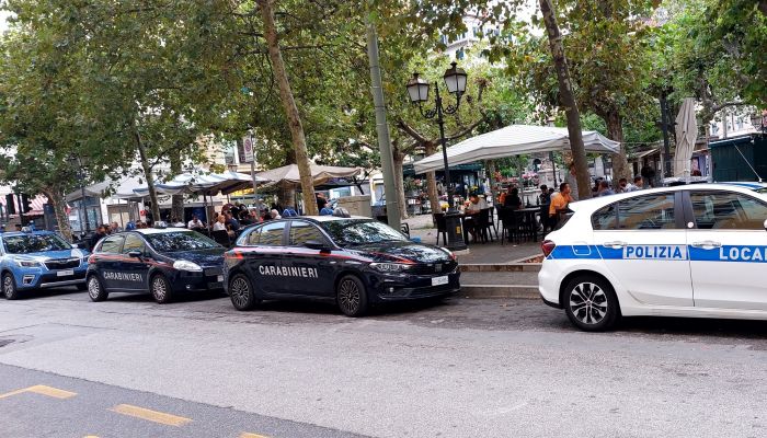 Lotta al crimine della Questura, ieri identificati oltre 100 stranieri nelle zone più critiche