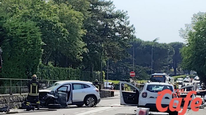 Incidente a Sistiana, tragedia senza fine: morto anche il conducente della Mercedes: le vittime salgono a 2 
