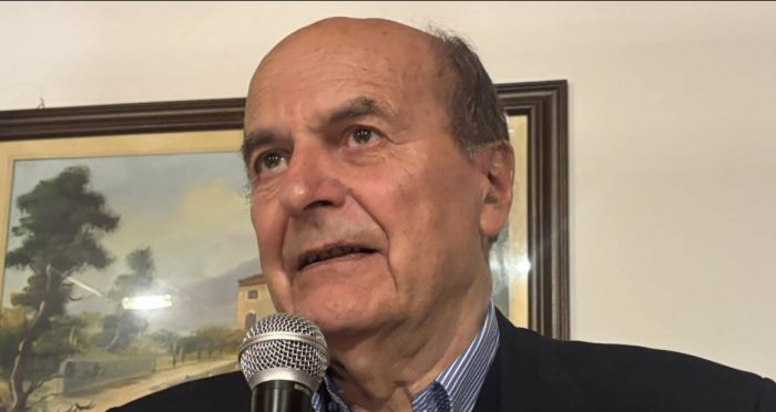 Stasera Pier Luigi Bersani al Teatro Miela: incontro su "Crisi delle democrazie e nuovi populismi"