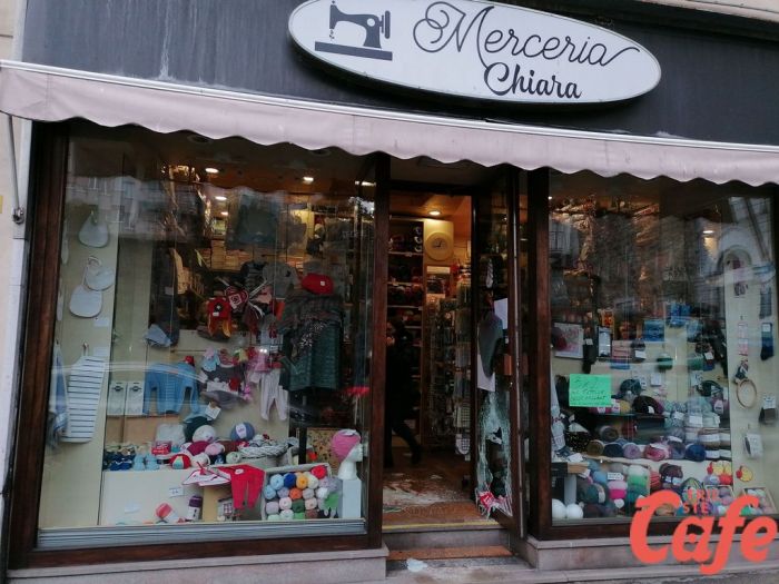 San Giacomo, furto con gravi danni nella Merceria Chiara: danni e amarezza, appello alla solidarietà
