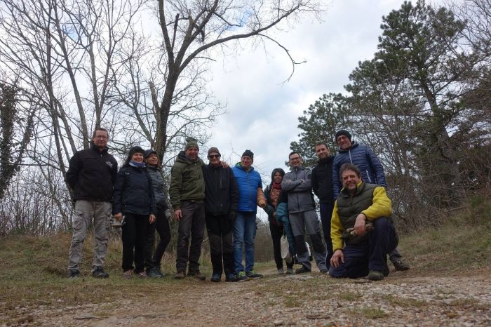 SOS Carso domenica in azione: raccolti 40 sacchi di rifiuti tra Monte Grisa e Borgo San Nazario (FOTO)