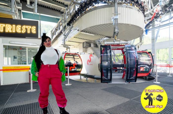 Rita De Crescenzo “testimonial” della futura cabinovia di Trieste? Il meme fa impazzire i social!