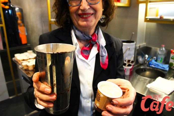 Il 'ritornissimo' frappè conquista tutti (tranne chi ha fretta e si sfoga su Facebook)