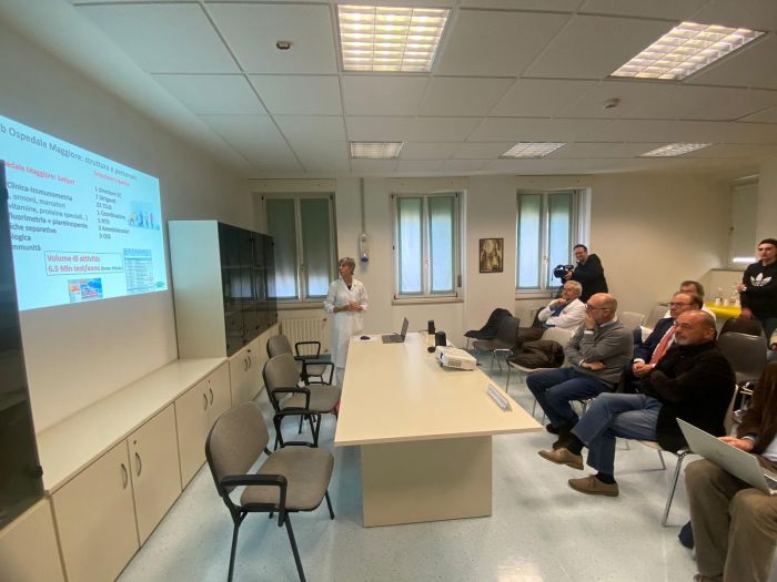 ASUGI presenta il nuovo sistema Total Laboratory Automation: efficienza e sicurezza al servizio del paziente