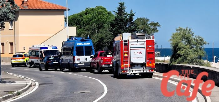 Tragedia a Muggia: anziana soccorsa in mare muore in ospedale