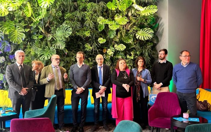Idea Giuliana: la nuova iniziativa per rivitalizzare il dialogo politico nel centro-destra (VIDEO)