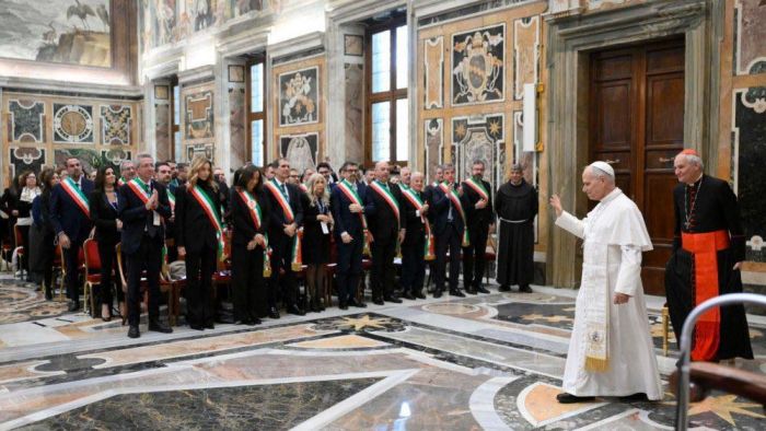 Un incontro che resta: Roberto Dipiazza e l’emozione silenziosa davanti a Papa Leone