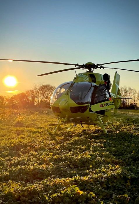 Fvg, scontro auto-roulotte: 4 persone coinvolte, anziano elitrasportato a Cattinara 