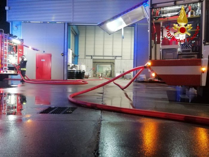Fvg, incendio di parte dell'impianto idraulico di un forno fusorio in una fonderia