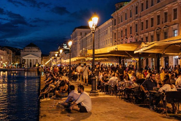 Tieste verso il ponte del 25 aprile e primo maggio, la città tra eventi e voglia di divertimento (VIDEO)
