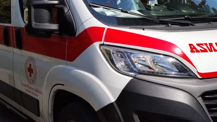 Triplo incidente In Fvg lungo l'A28: camionista incastrato nel veicolo 