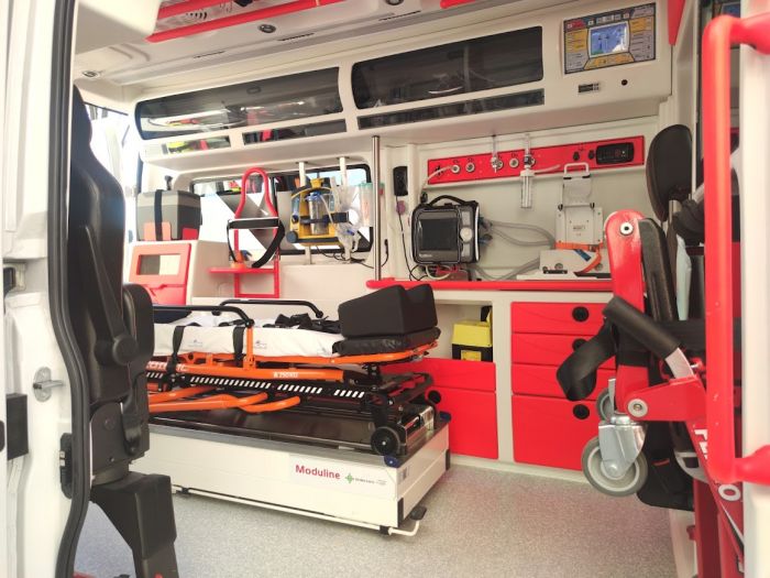 Pontebba: escursionista cade con le ciaspe, soccorso e trasportato a Tolmezzo