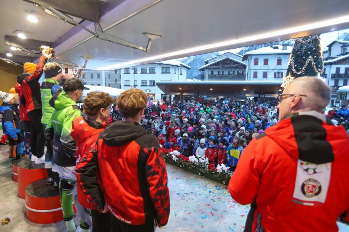 Trofeo Biberon, Forni di Sopra capitale dello sci giovanile: mille atleti sfidano il maltempo