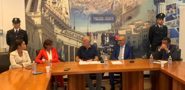 Molo Audace, 5 afghani in carcere per violenza sessuale e rapina