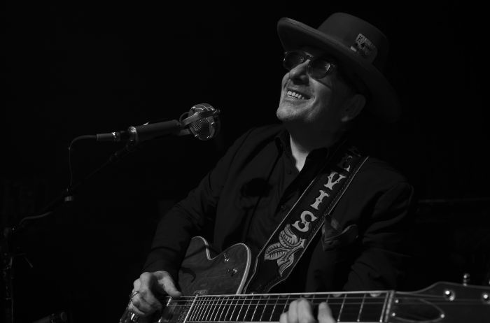 No Borders Music Festival, doppia data con Elvis Costello e Tom Smith 