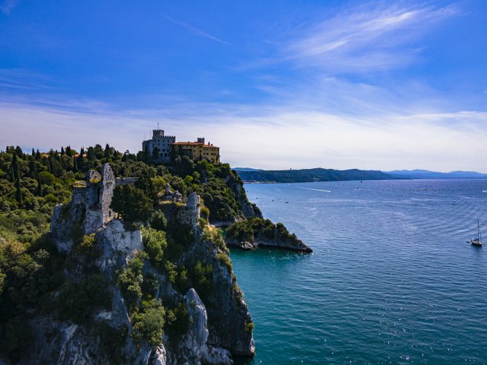 Stagione 2025 al Castello di Duino: arte, storia e cultura da scoprire