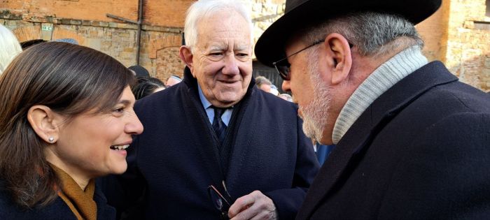 Shoah: Serracchiani, sembriamo assuefatti a normalità del male