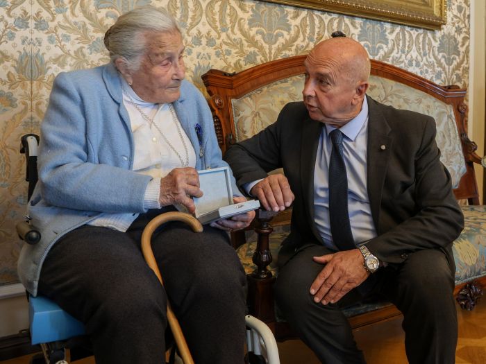 Sigillo della Città a Paola Del Din: Trieste premia la Medaglia d’Oro al Valor Militare