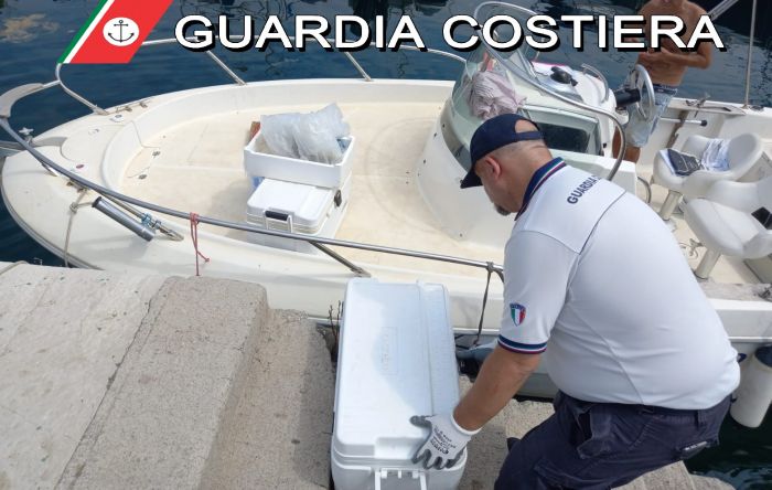 Pesca illegalmente un bel tonno di 30 chili, da Guardia Costiera di Trieste lo sanziona con 1300 euro!!!!