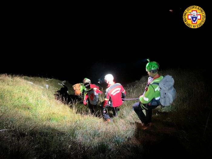 Vanno in gita in montagna e vengono sorpresi dal buio: recuperati dal soccorso alpino!!