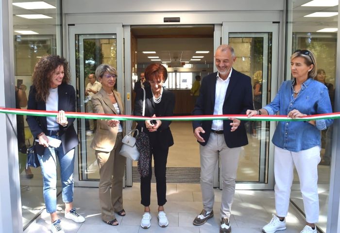 Burlo: nuovi spazi della sala d’attesa, Cup e mensa grazie alla Regione e alla donazione di Despar (FOTO-VIDEO)