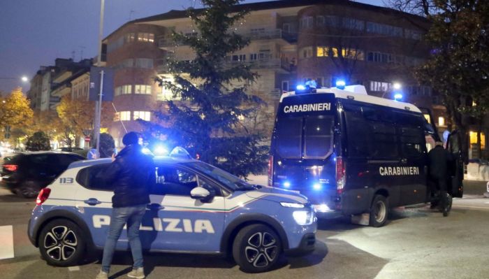 Fvg, polizia e Carabinieri arrestano in flagranza 2 cittadini albanesi durante un furto in abitazione