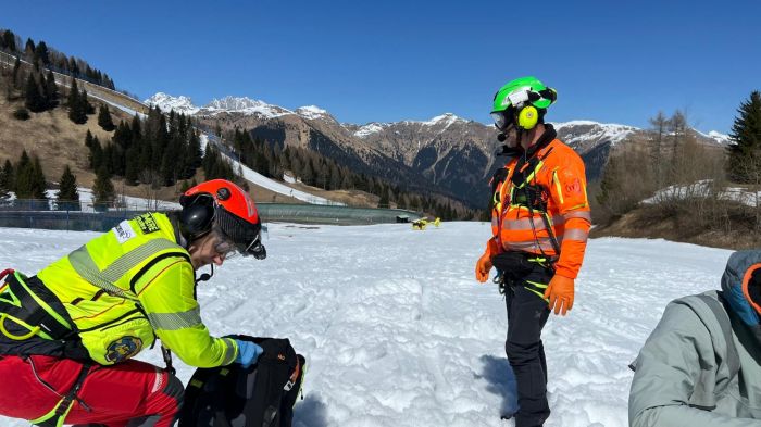 Paura sul Monte Tamai: scialpinista finisce fuoripista e si ferisce al volto