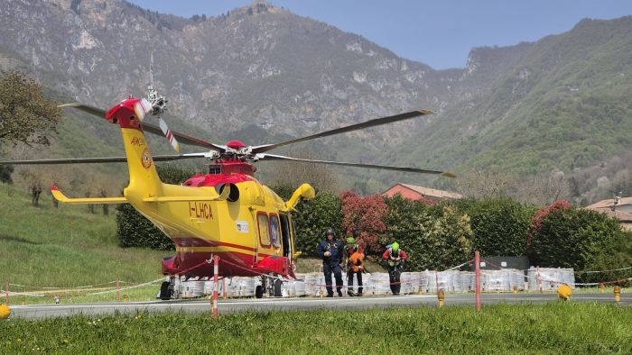 Escursionista pordenonese ruzzola per 40 metri lungo il sentiero: recuperata in gravi condizioni