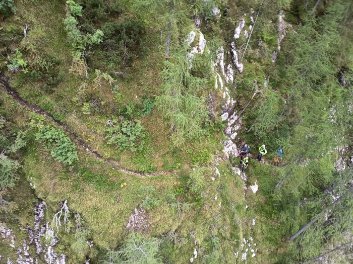 Escursionisti romani bloccati sul sentiero a Sappada, salvati dal soccorso alpino