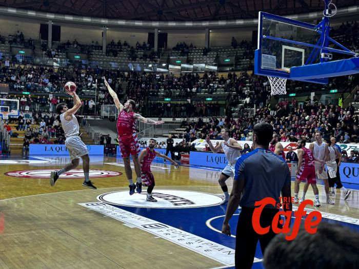 Trieste cade in trasferta a Torino