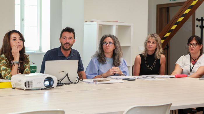 Nuovo regolamento per dehors ed esposizioni commerciali: in vigore dal 4 agosto (VIDEO-SERVIZIO)