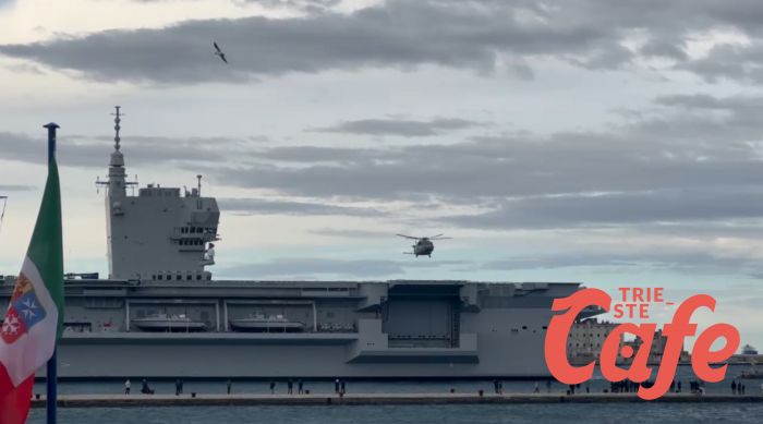 Difesa: Nave Trieste, al via le esercitazioni di volo con gli elicotteri (VIDEO)