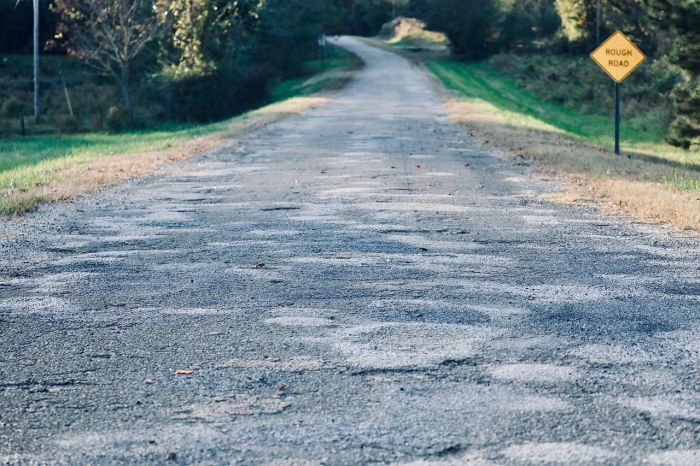 Strade disastrose a Trieste: i lettori denunciano “percorsi a ostacoli” in tutta la città