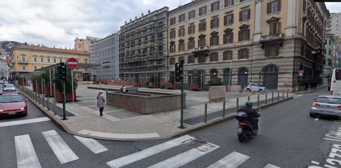 Piazza Vittorio Veneto SHOCK, giovanissima violentata nel pieno centro di Trieste