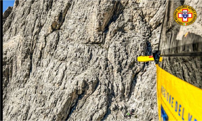 Alpinista precipita e perde la vita sul Lagazuoi