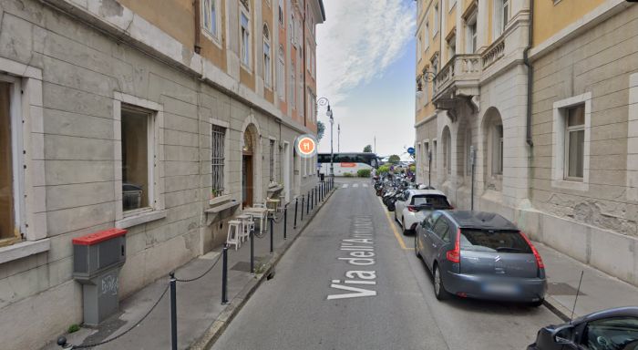 Raid in diversi locali in Cavana "dotato" di attrezzi da scasso, cacciaviti, pinze, torce e piede di porco: arrestato! 