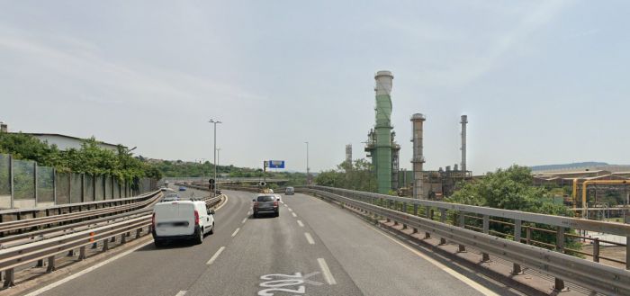 Cadavere appeso a guard rail sulla GVT, si vagliano immagini per movente 