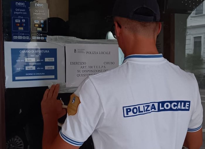 Monfalcone, giro di vite sui locali bengalesi: 3 chiusi!
