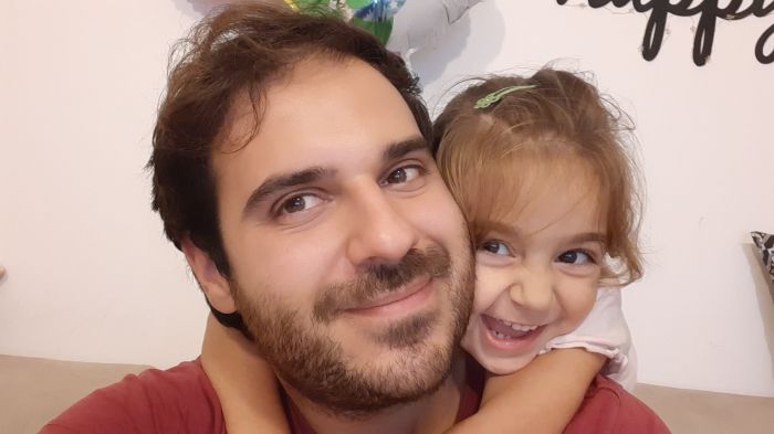 Padre e figlia triestini conquistano YouTube: la storia di Emma e Gabri