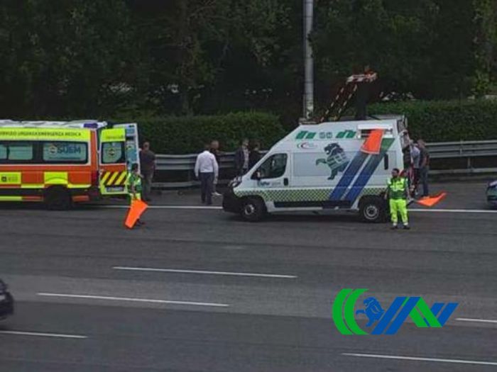 Malore improvviso alla barriera di Mestre: salvato dal defibrillatore del casello