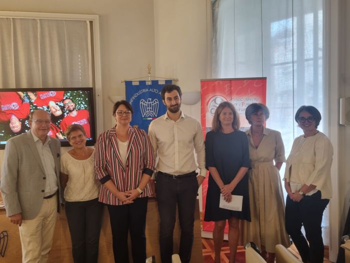 Supporto Psicologico dalla Diagnosi Prenatale, ritorna il progetto per le famiglie dei bambini chirurgi in partnership con il Burlo 