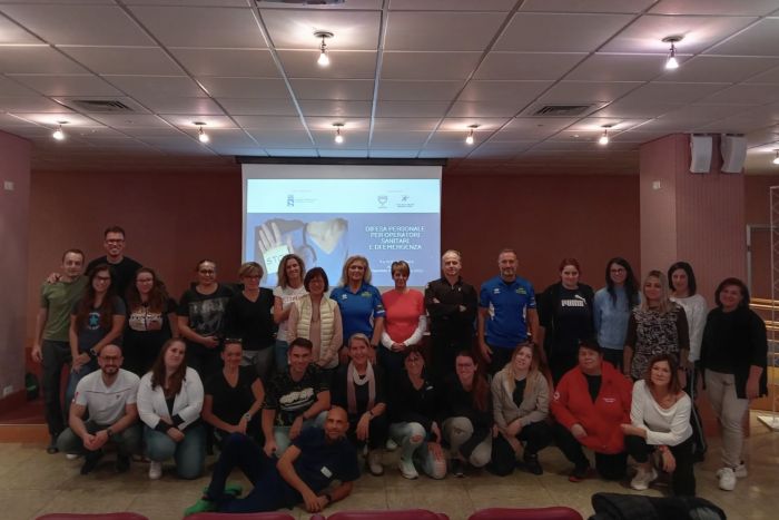 Monfalcone sostiene la sicurezza del personale sanitario: successo per il corso di difesa personale 
