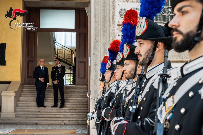 Prefetto in visita al comando provinciale dei carabinieri di Trieste: “La capillarità è la forza dell’Arma”