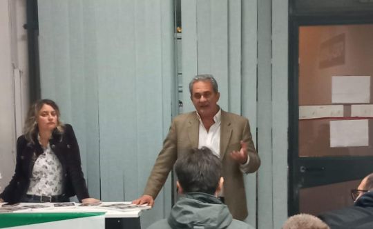 Ieri Roberto Fiore ha presentato a Trieste il suo nuovo libro "La rivoluzione è come il vento"