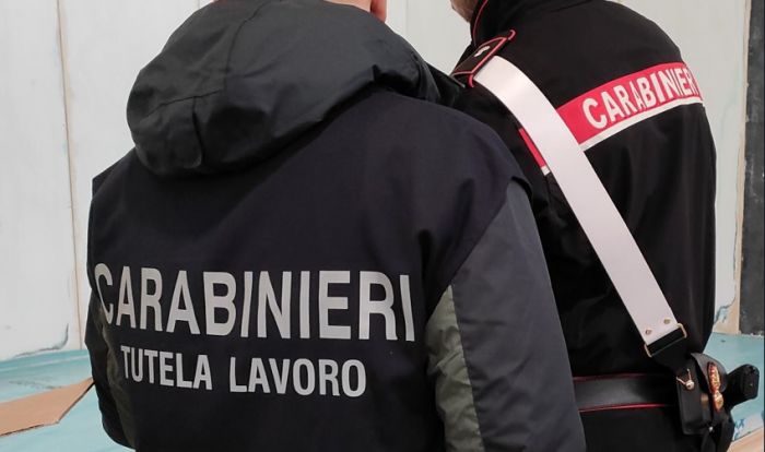 Con un cospicuo reddito di cittadinanza lavorava in nero in un cantiere a Duino, migliaia di euro di sanzioni!!